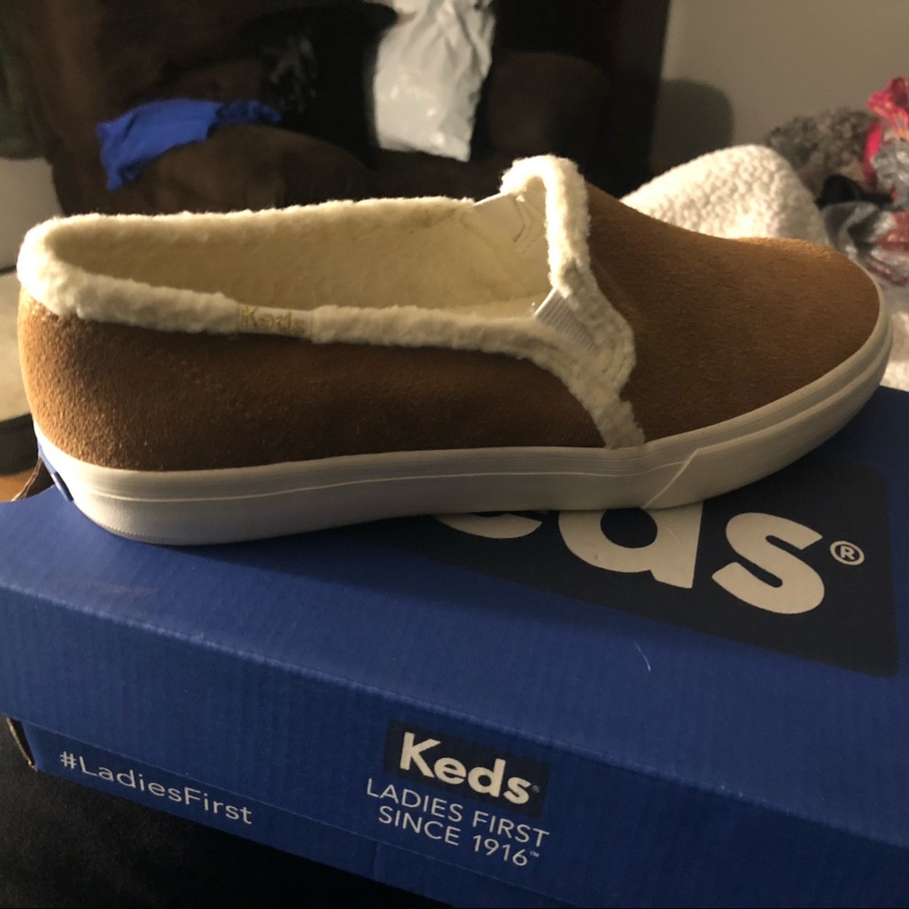 Ladies shoes